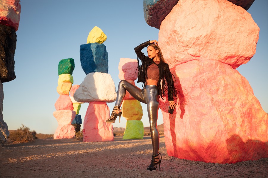 chelsea_dawn_fall_fashion_seven_magic_mountains
