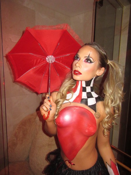 chelsea_dawn_clown_body_paint