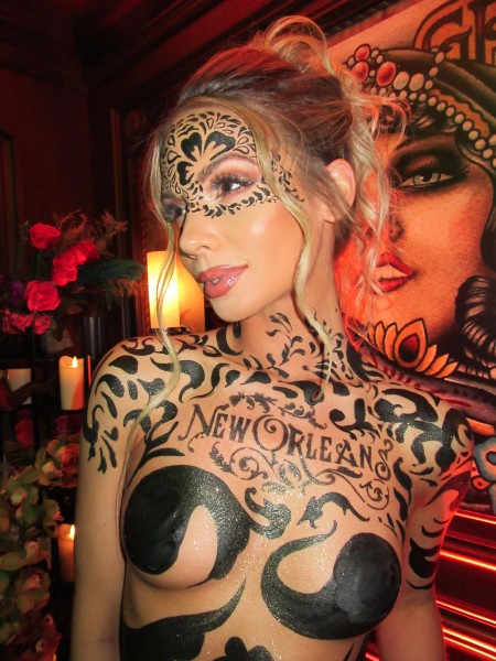 chelsea_dawn_new_orleans_mardi_gras_body_paint