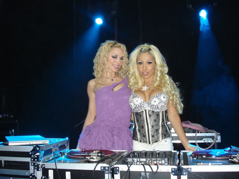 Chelsea_D__Dj_Lady_Tribe