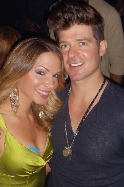 Chelsea_Dawn__Robin_Thicke