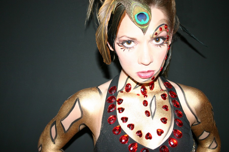 Chelsea_Dawn_headshot_body_art_sm
