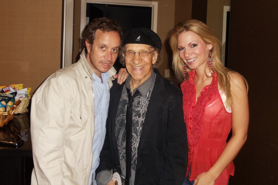 44_Pauly_Shore_Sammy_Shore__Chelsea_Dawn